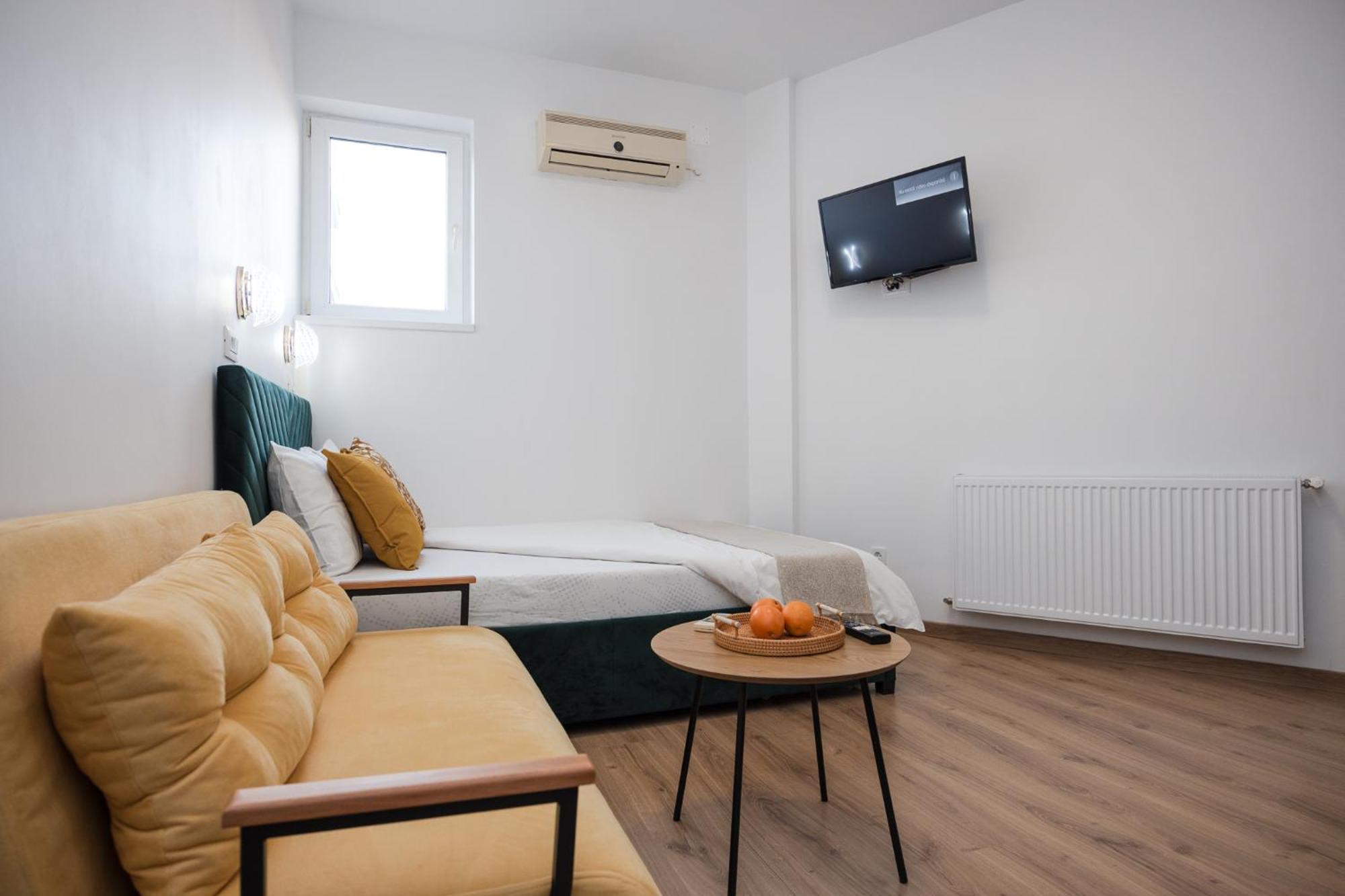Bienvenue Studio-walking Distance To Old Town * Bucureşti